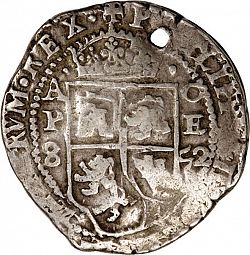 Large Obverse for 8 Reales 1652 coin