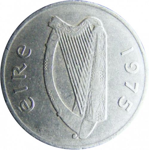 10P - Ten Pence Obverse Image minted in IRELAND in 1975 (1971-01 - Eire - Decimal Coinage)  - The Coin Database